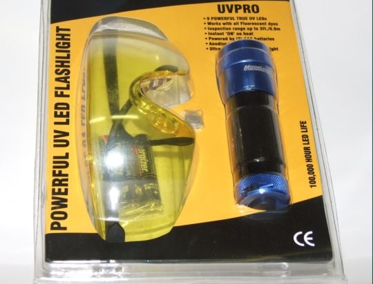 lampa fluorescenční UVPRO (sada brýle+UV lampa)